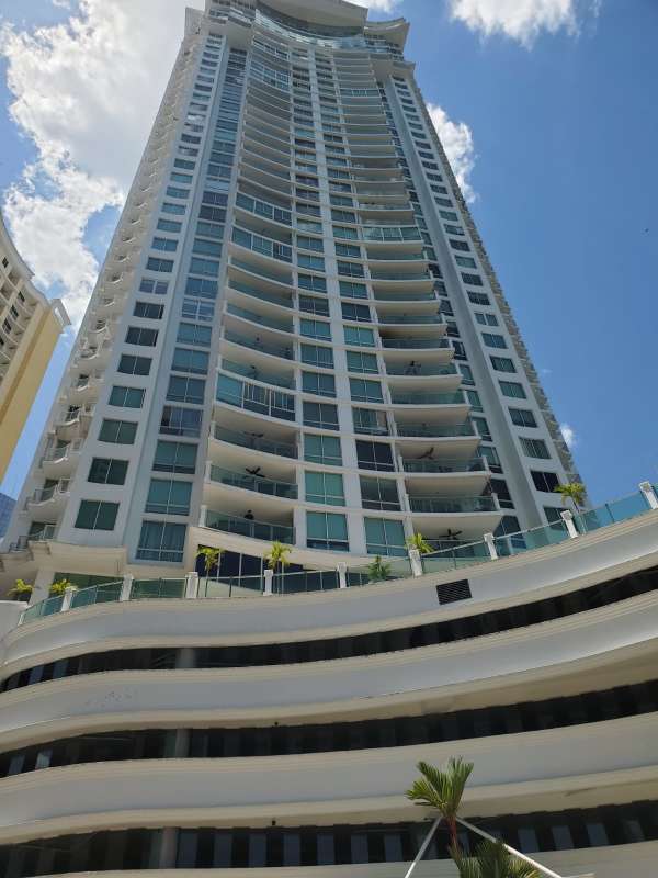 Modern high-rise with ocean views and curved balconies PH Ocean Drive Punta Pacifica Panama City