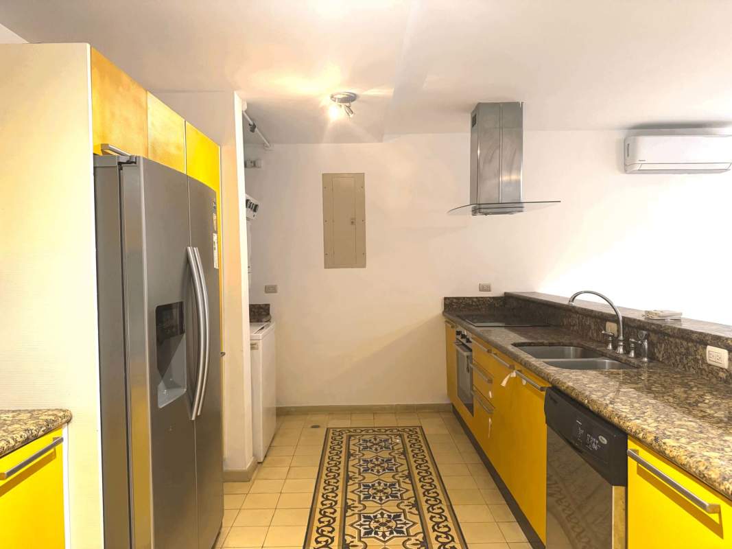 Granite countertop kitchen laundry stacked washer dryer Casa Ruigar Casco Viejo Panama