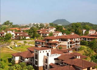 House for Sale in Clayton - 4 bedrooms