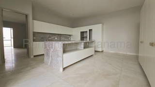 Penthouse Apartment for Sale in Santa María - 4 bedrooms