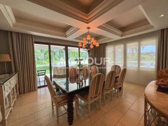 Spacious master bedroom with en-suite bath and golf course views Buenaventura Panama