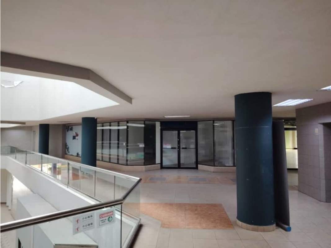 Corner unit with glass walls and double entrance inside PH Dorado Mall Betania Panama