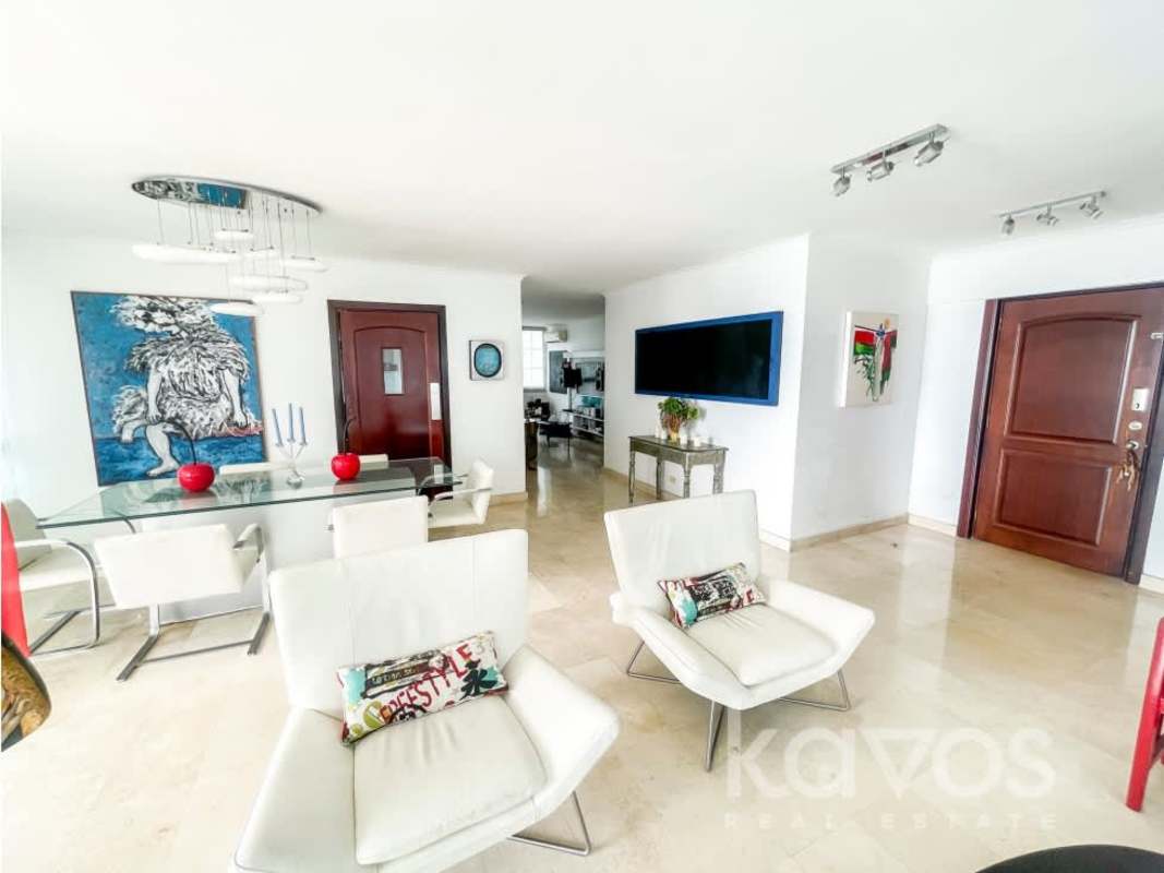 Large kitchen with wood cabinets, granite counters, breakfast nook PH Vista del Sol Panama