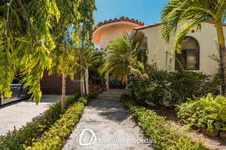 House for Sale in Antón - 3 bedrooms