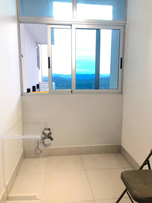 Modern kitchen with granite countertops, cabinetry, appliances and neutral colors PH Pacific Hills Elite Panama