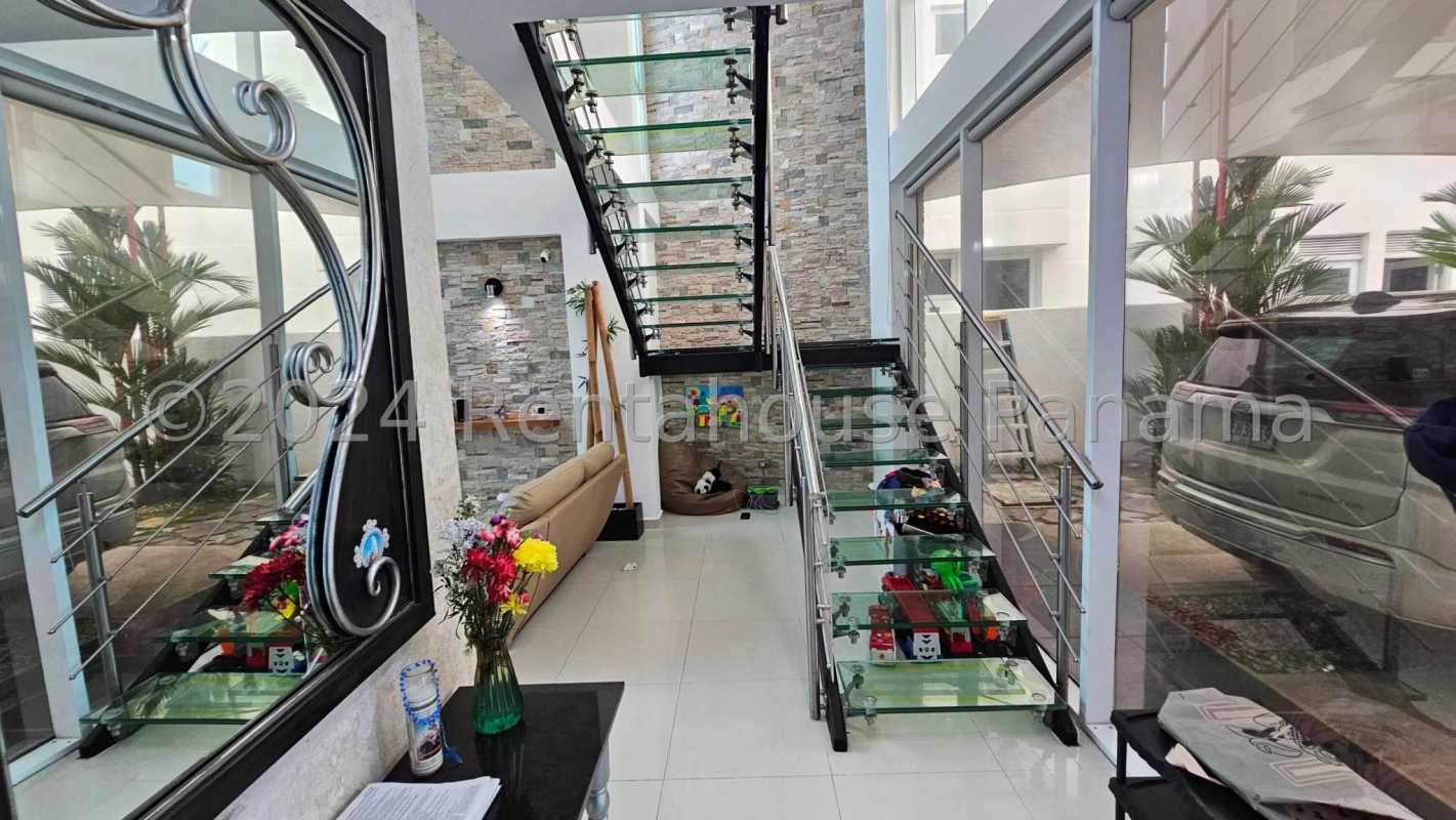 Spacious kitchen island with granite top, high-end appliances, Costa Esmeralda Panama