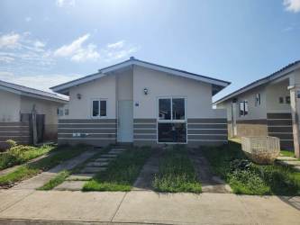 Newer 2BR Beach House in Playa Dorada Villamarina II