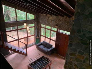 Villa for Rent in Cerro Azul - 4 bedrooms