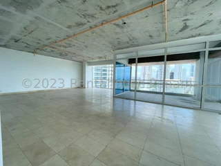 Apartment for Sale in San Francisco - 3 bedrooms