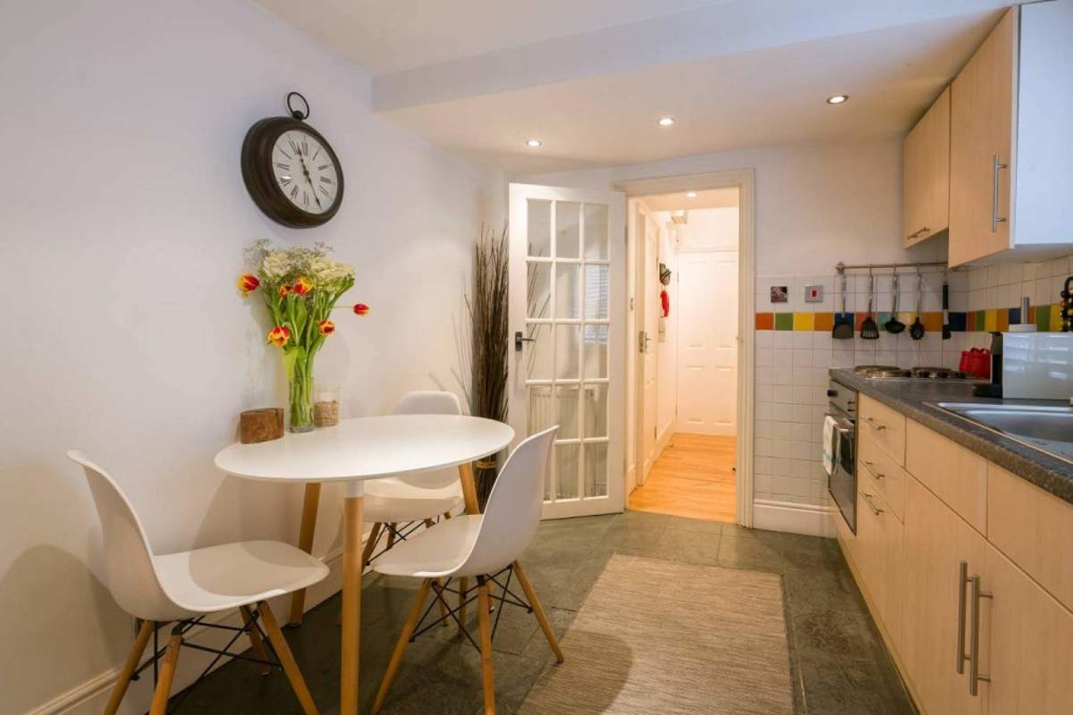 Yoo Panama iconic exterior view with infinity pool and skyline