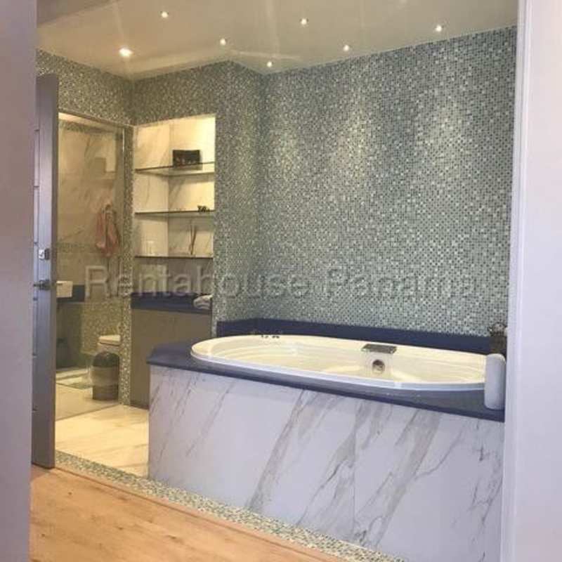 Resident game room with tables and city views PH El Cangrejo Panama