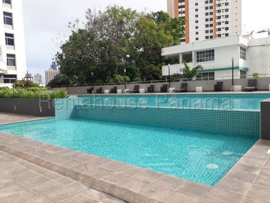 Outdoor pool with sun deck and skyline views PH El Cangrejo Panama