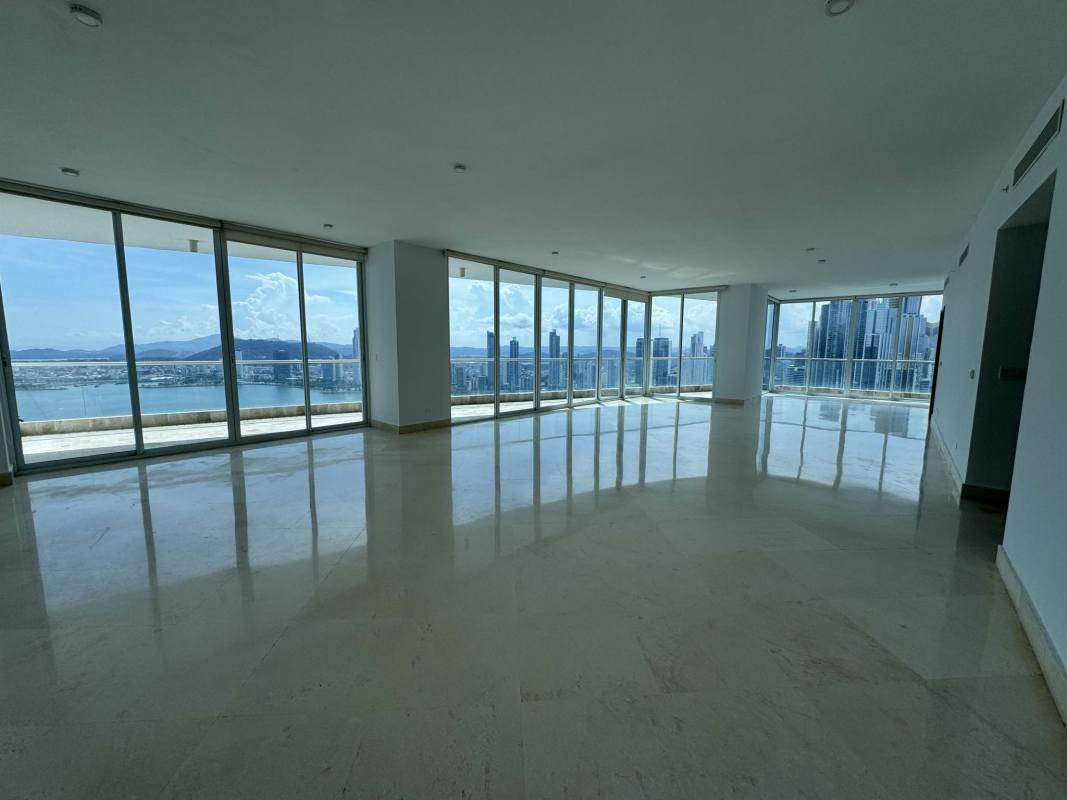 Elegant master bedroom with panoramic ocean views marble floor ensuite bath PH The Point Punta Paitilla Panama
