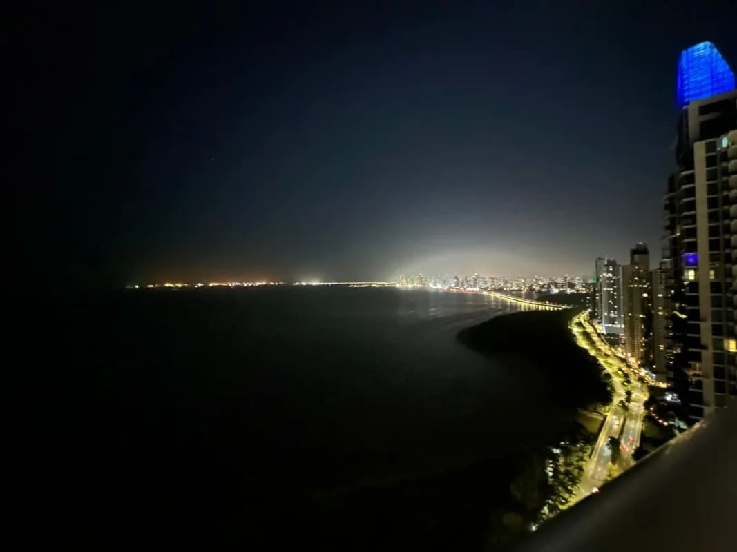 Luxury condo terrace with spectacular Pacific Ocean and skyline views PH The Pearl Panama