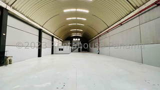 Commercial Warehouse for Sale in 24 de Diciembre - 0 bedrooms