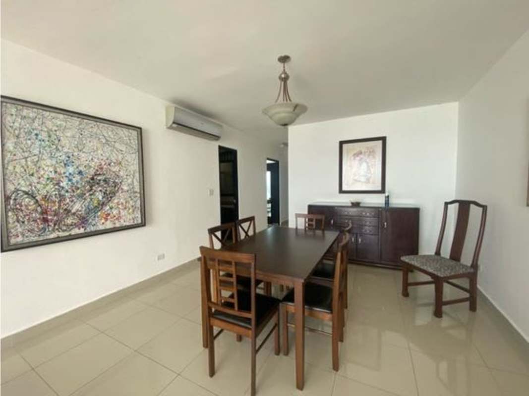 Primary bedroom with ensuite, AC and modern design in PH Serenity San Francisco Panama