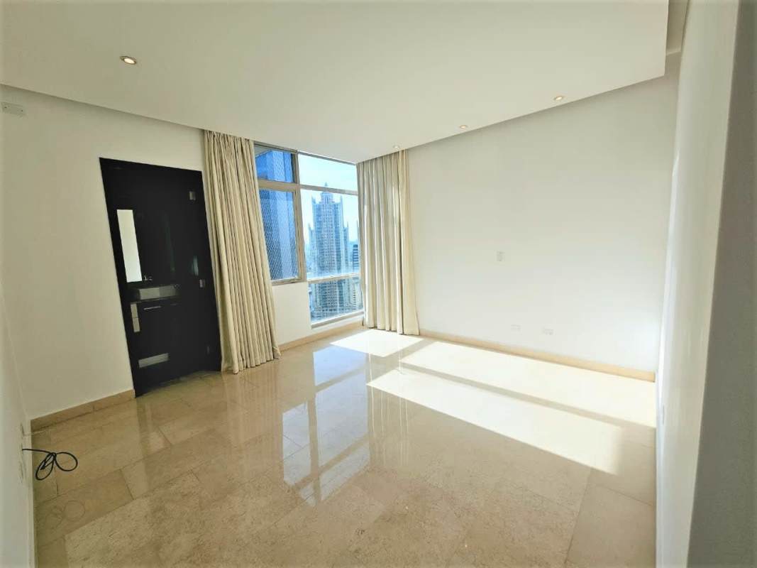 Spacious bedroom with ocean view, marble flooring, built-in wardrobe Punta Pacifica Panama
