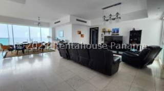 Apartment for Sale in Costa del Este - 3 bedrooms