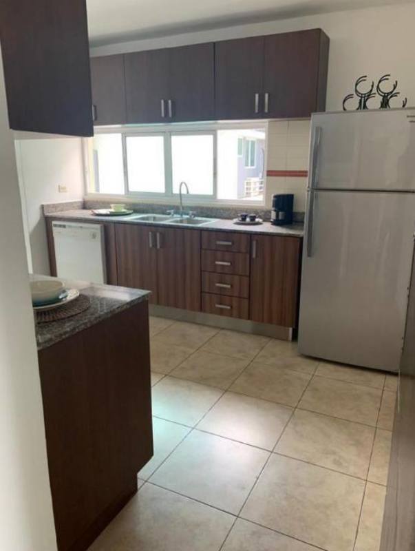 Master suite with walk-in closet large windows and en-suite bathroom PH Bella Vista Bay Panama