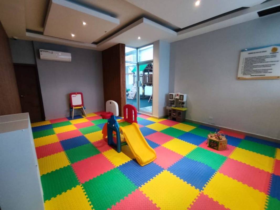 Children’s indoor playground foam flooring, toys at PH Residencias del Sol Panama