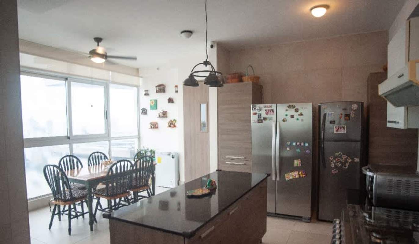 Contemporary luxury kitchen with granite countertops in PH Luxor Tower 300 Panama City