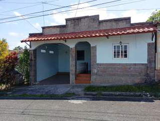 House for Sale in Juan Demóstenes Arosemena - 4 bedrooms