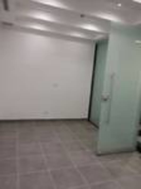 Ground Floor 80m² Commercial Space Betania El Ingenio