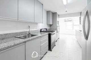 Condominium Apartment for Sale in San Francisco - 3 bedrooms