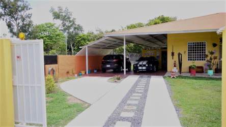 Beach House with Pool for Sale in Punta Chame Panama