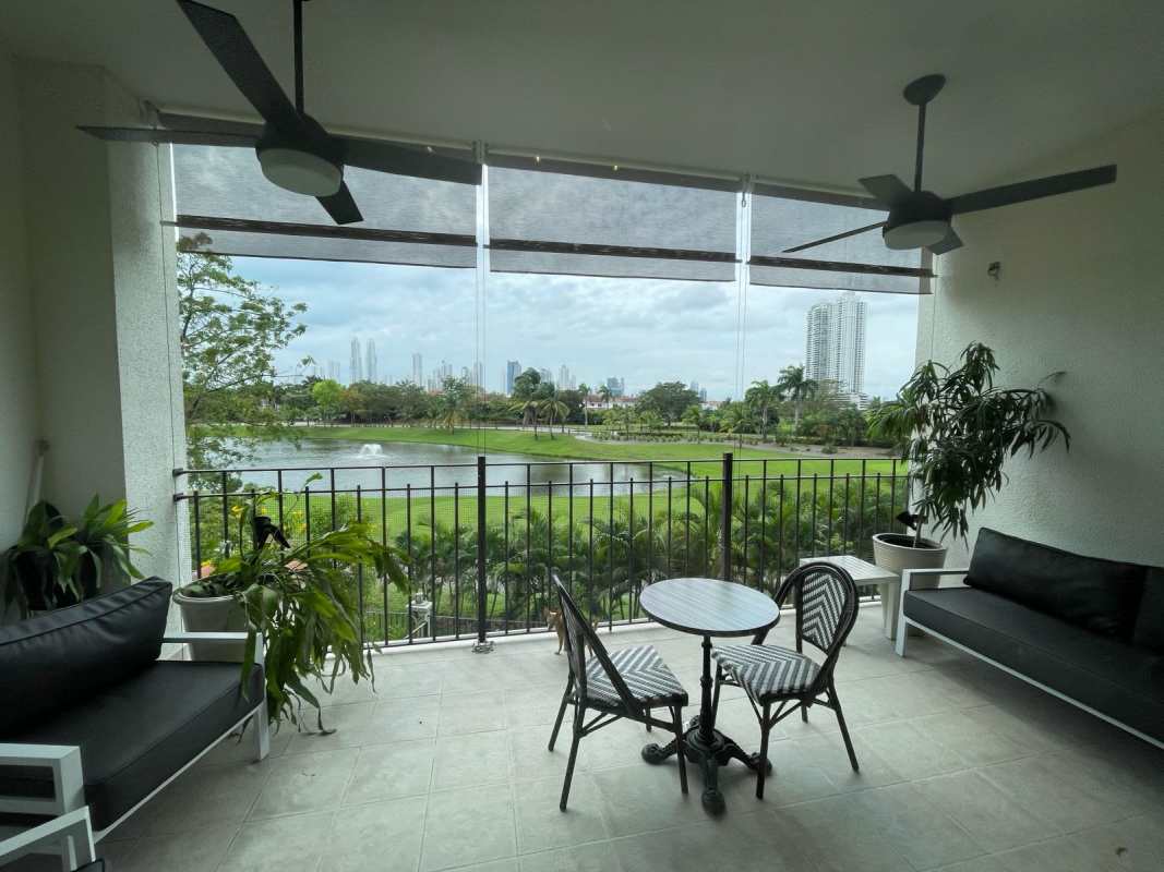 Panoramic balcony with seating overlooking golf course in PH Santa Maria Panama City