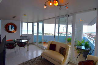 Apartment for Sale in La Exposición - 3 bedrooms