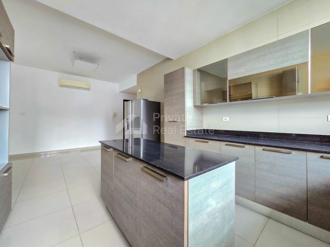 Balcony overlooking ocean and Panama City skyline, PH Aventura Tower Punta Paitilla