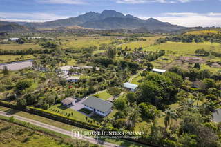 House / Estate for Sale in Tierras Altas - 2 bedrooms