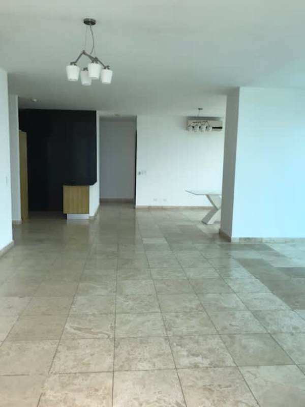 Spacious master bedroom with ocean view and walk-in closet BICSA Tower Panama