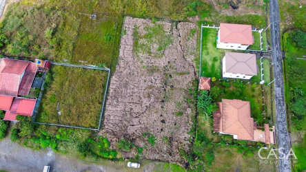 Build-ready flat lot with clear horizon and volcano scene in Boquete