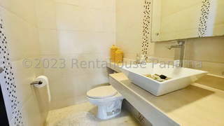 House for Sale in Clayton - 4 bedrooms