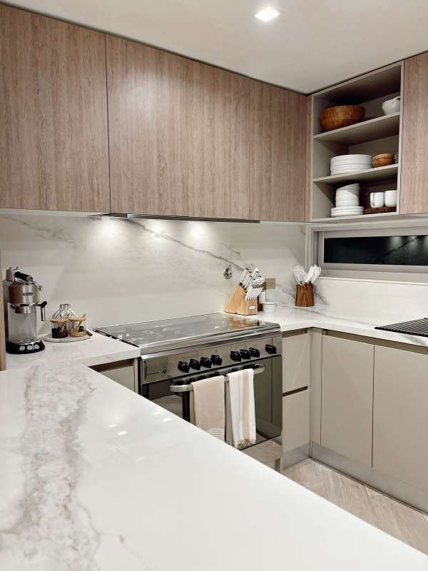 Modern bathrooms with glass showers and designer tile PH Nautica Coco del Mar