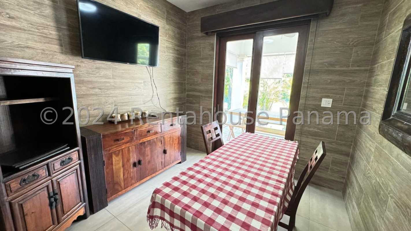 Spacious living dining room marble floors chandelier luxury house Santa María Panama