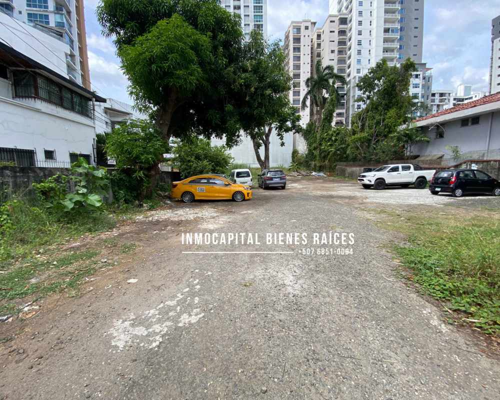 Prime flat parcel in exclusive Coco del Mar neighborhood of Panama City