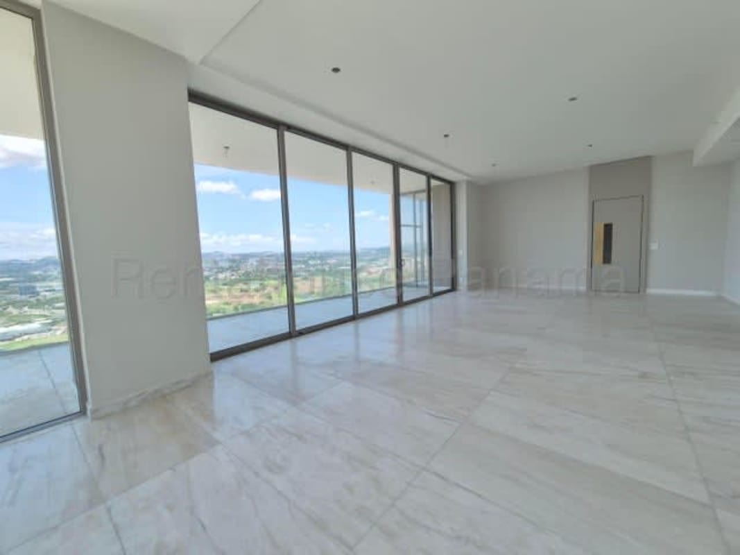 Luxury 3BR La Maison Fendi Santa Maria Golf View