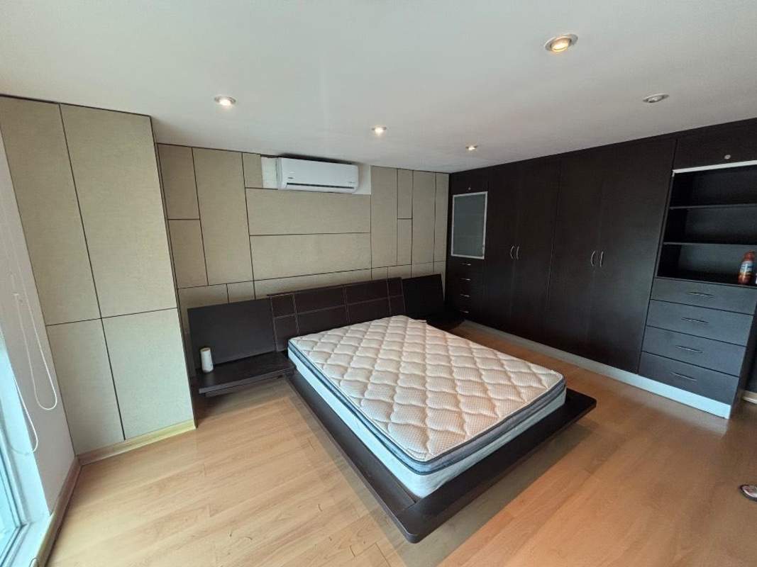 Bright open-concept living dining room with balcony access in Altos de Golf Panama City