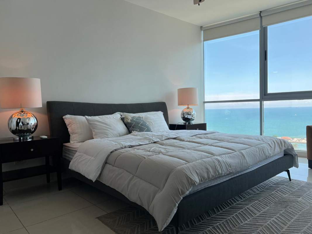 Contemporary kitchen with stainless fridge and granite counters PH Allure Panama