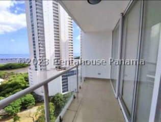 Apartment for Sale in San Francisco - 3 bedrooms