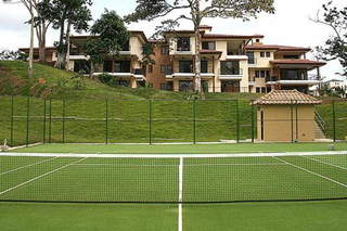 Apartment for Sale in Clayton - 4 bedrooms