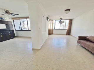 Apartment for Sale in San Francisco - 3 bedrooms