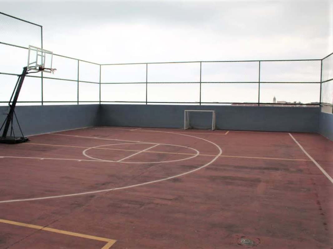 Open kitchen with granite counters and breakfast bar at PH Bay View Panama