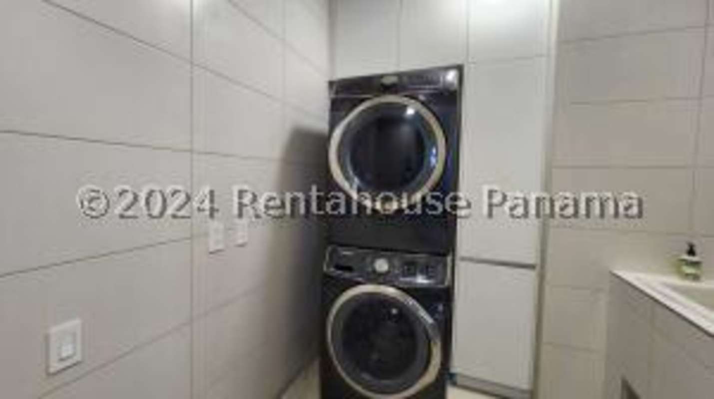 Luxury bathroom with marble double sinks and modern fixtures PH Santa Maria Court Panama