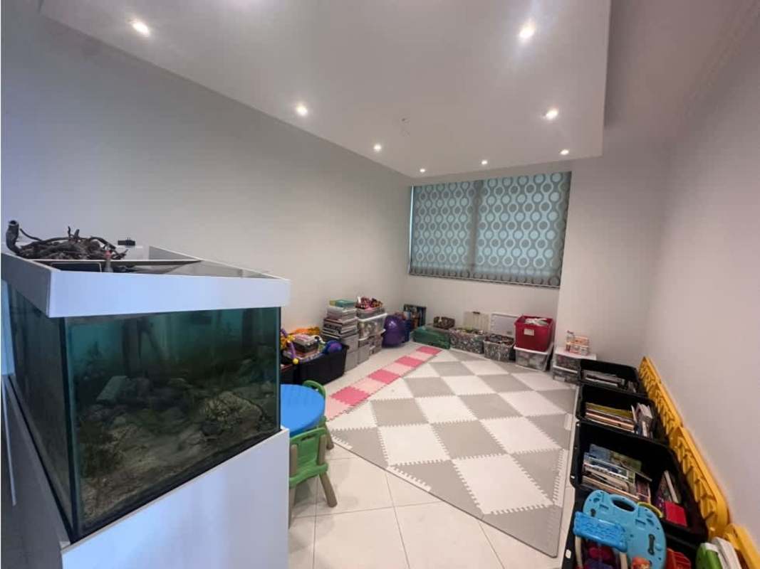 Luxury bathroom with marble finishes and glass shower PH Peninsula Punta Paitilla Panama