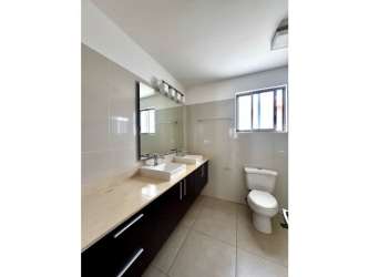 4BR Home with Ground Floor Suite in Palmia Woodlands Panama Pacifico