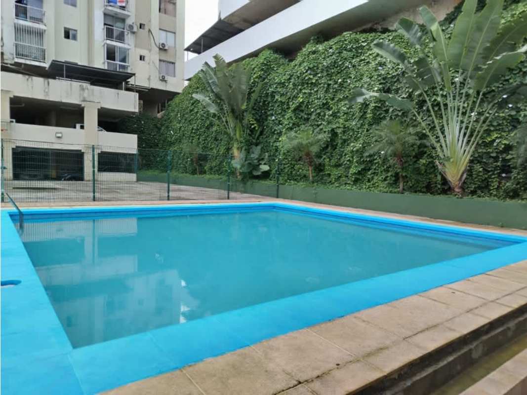 Swimming pool with tropical plants PH Mystic Tower Rio Abajo Panama